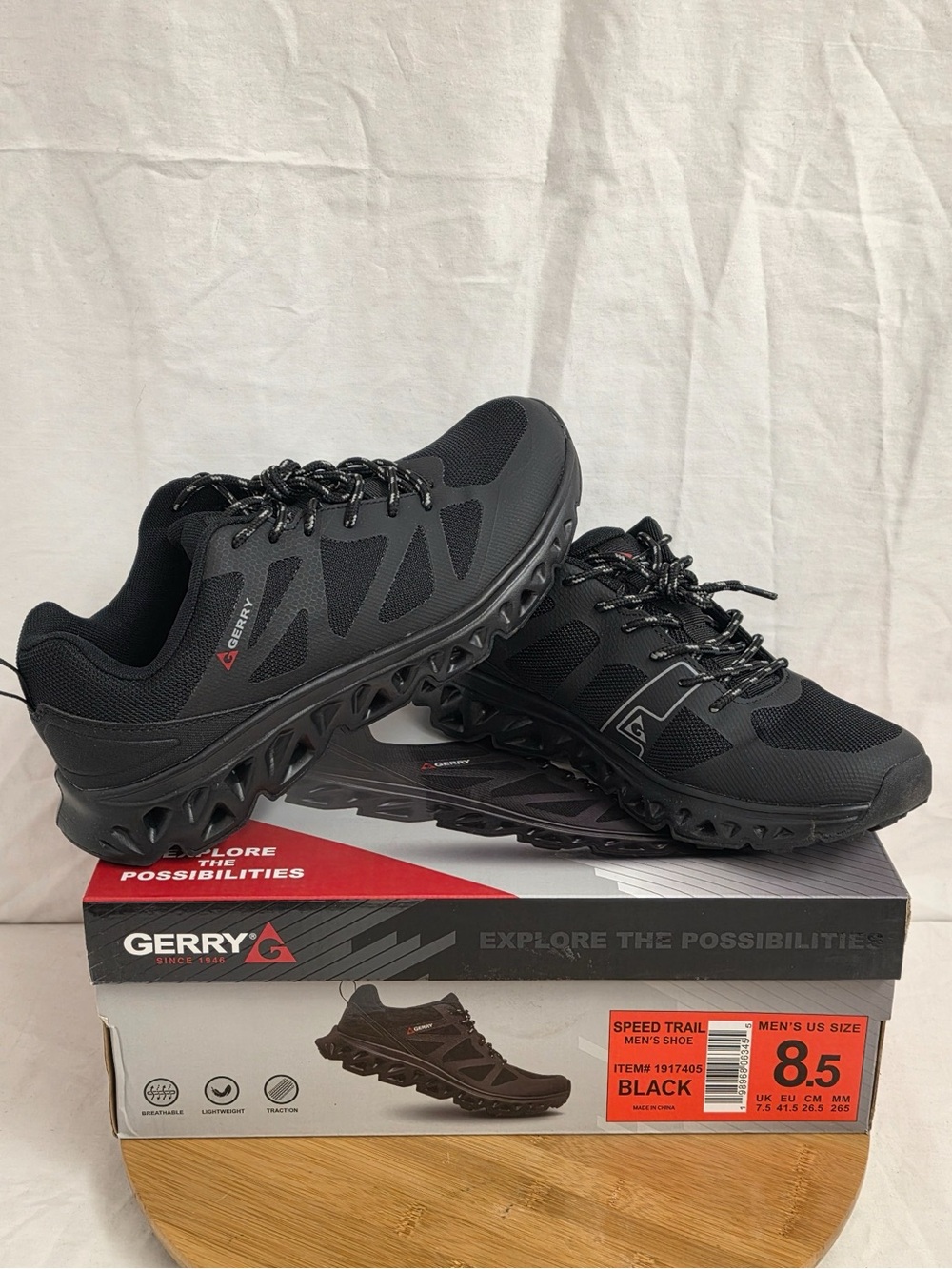 Gerry Speed Trail Men’s Shoes Black Size 8.5 Hiking Running New With Box